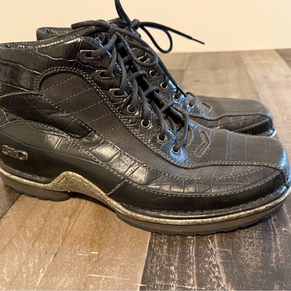 310‎ Motoring Black Leather Lace-Up Ankle Boots Men’s 9.5 Croc Embossed